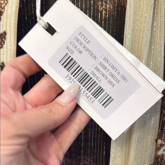 HEMANT & NANDITA gold and Brown Patterned Maxi Dress - Picture 5 of 6